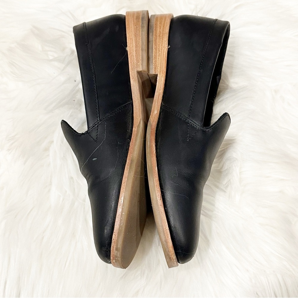 Patina Portland Leather Goods Black Slip on Flats - Picture 9 of 12